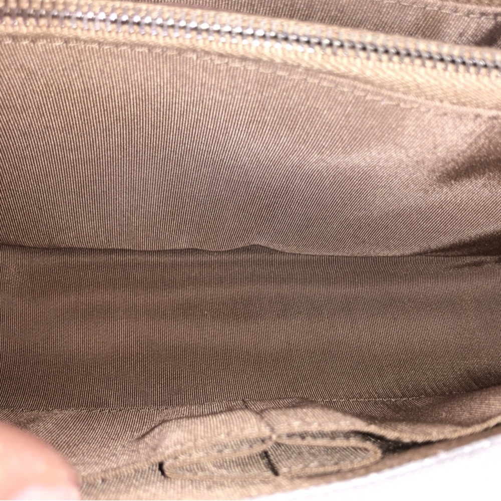 ππ LIKE NEW CHANEL Coco Handle Small Pearly White Caviar Leather SHW ππ - Picture 9 of 9